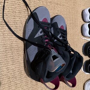 Gray and Black Sneakers with Maroon Accents